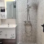 Nea * אקהטופול