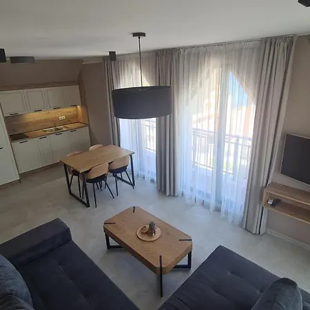 Nea Apartament *