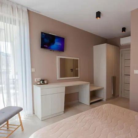 Apartament Nea *