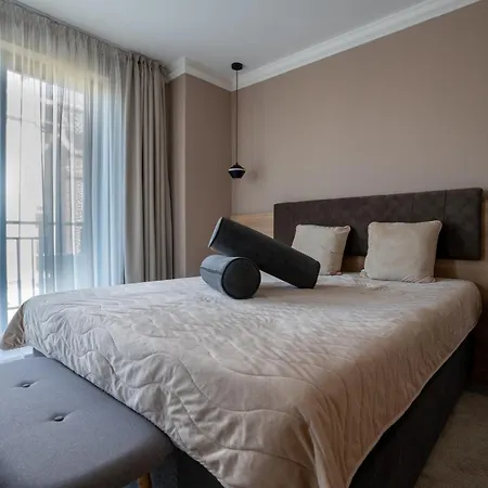 Nea Apartament *